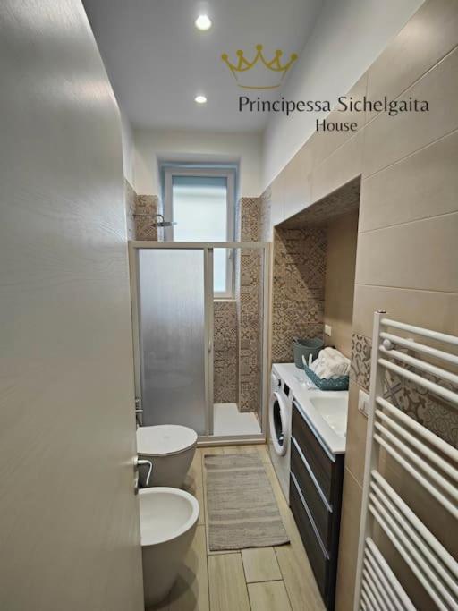 Principessa Sichelgaita House Villa Salerno Bagian luar foto